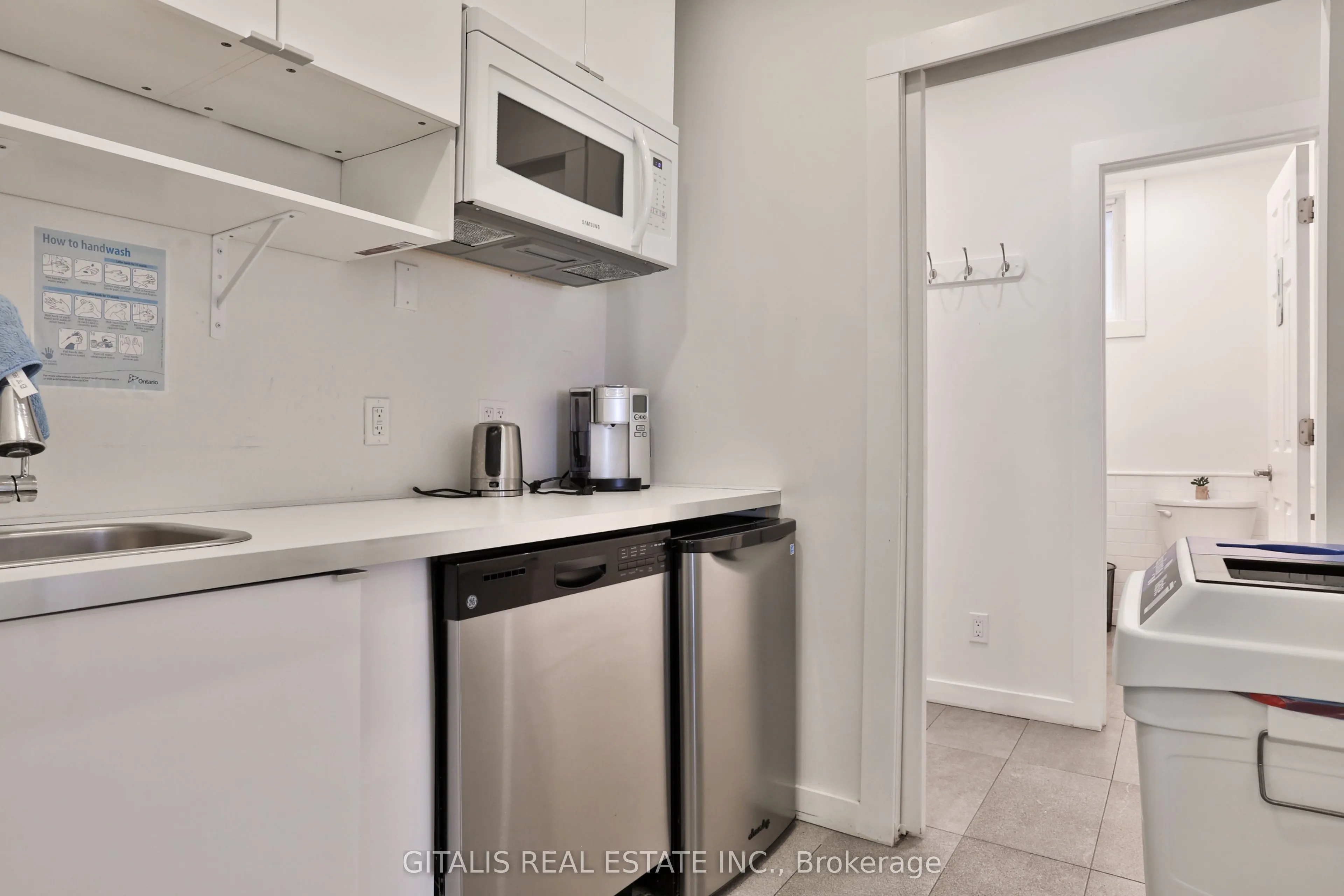 75 Jonesville Crescent, #A & B
