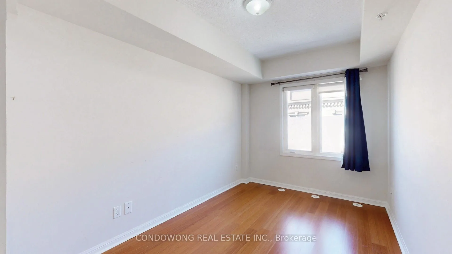 78 Carr Street, #25