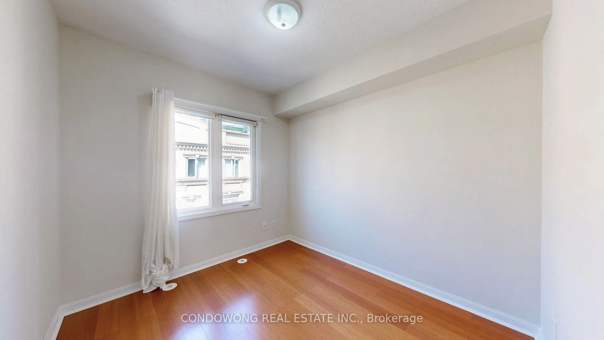 78 Carr Street, #25