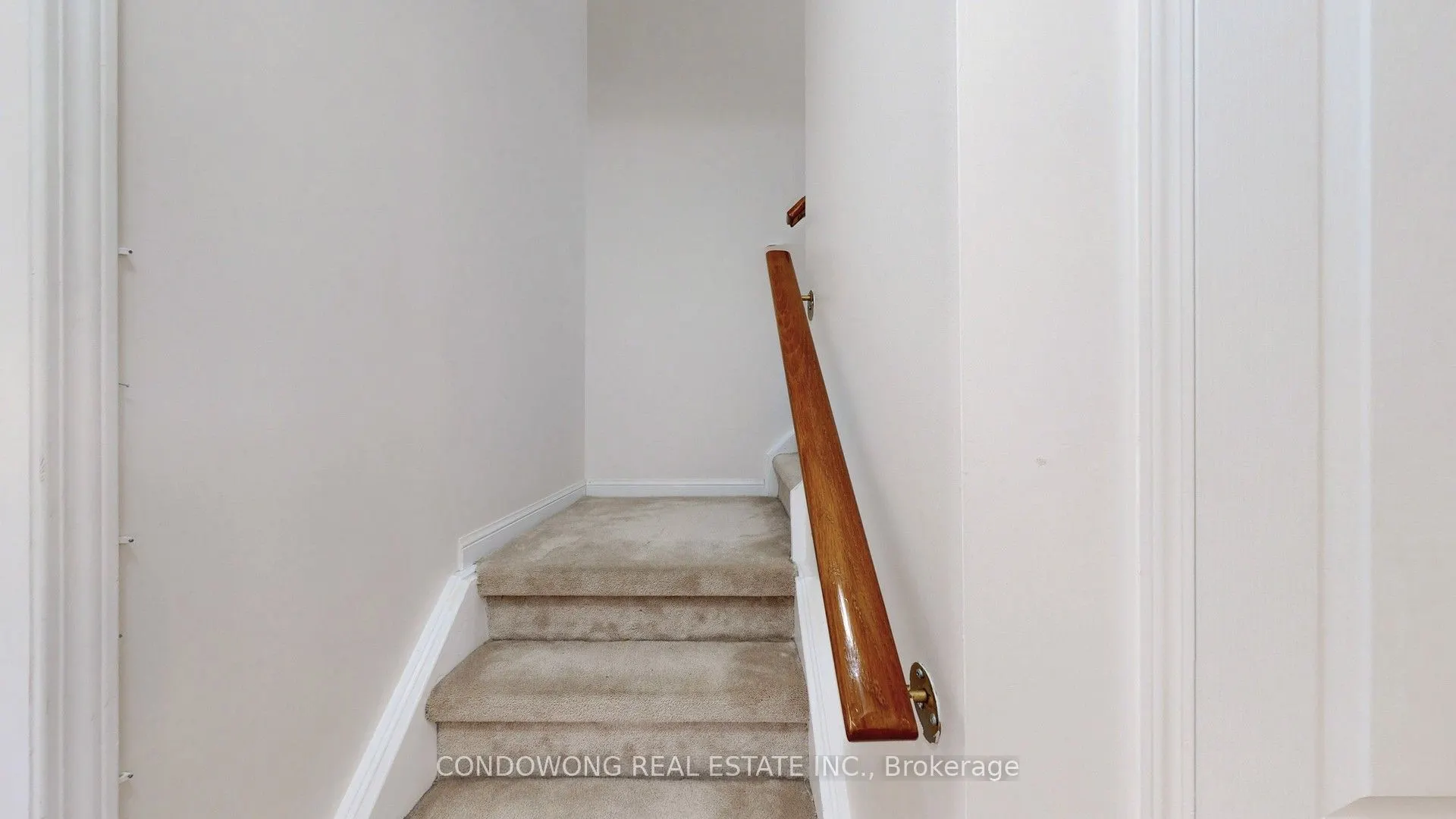 78 Carr Street, #25