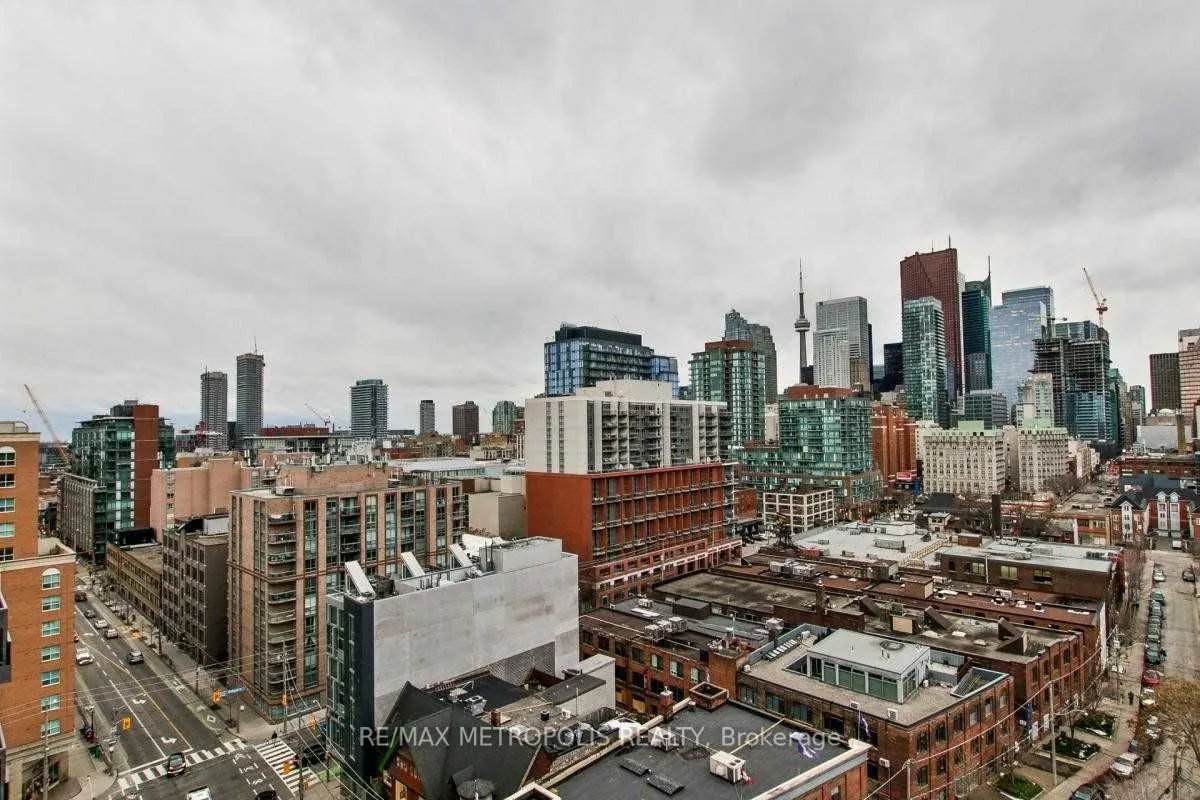 320 Richmond Street E, #1413
