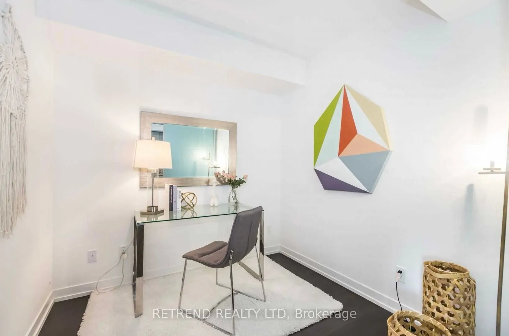 85 Wood Street, #1107