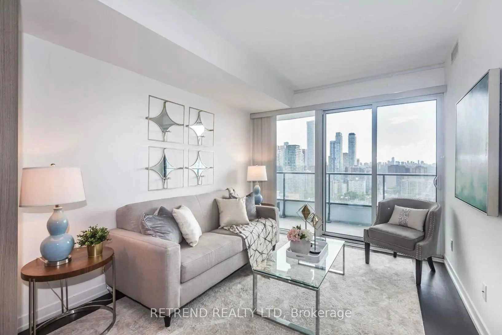 85 Wood Street, #1107