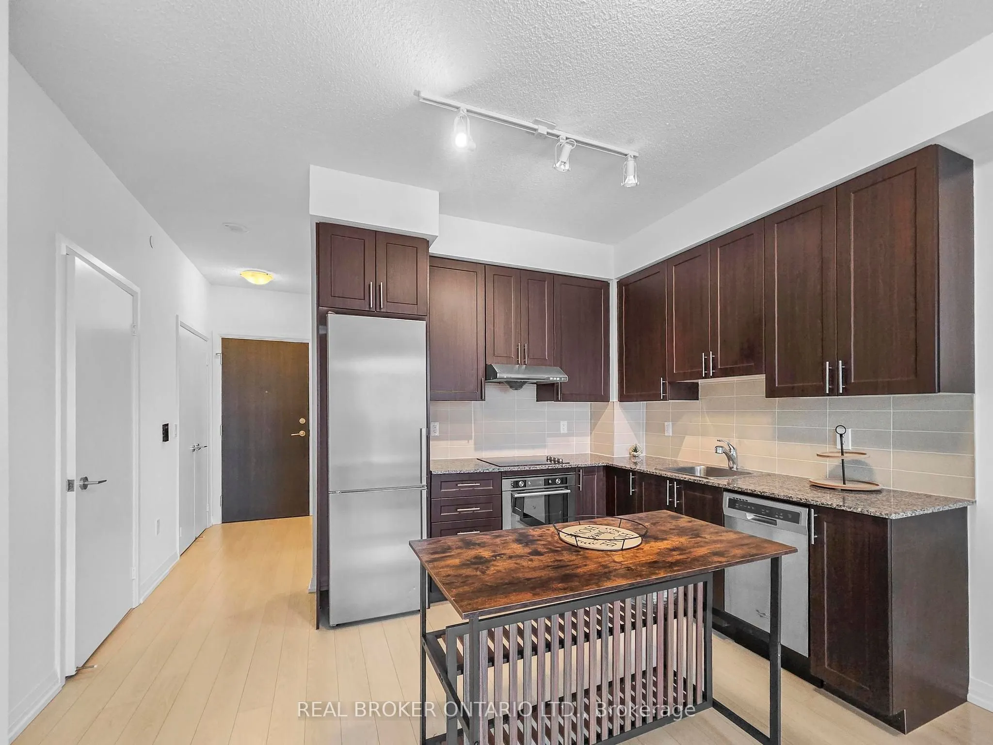 55 Ann O'reilly Road, #2210