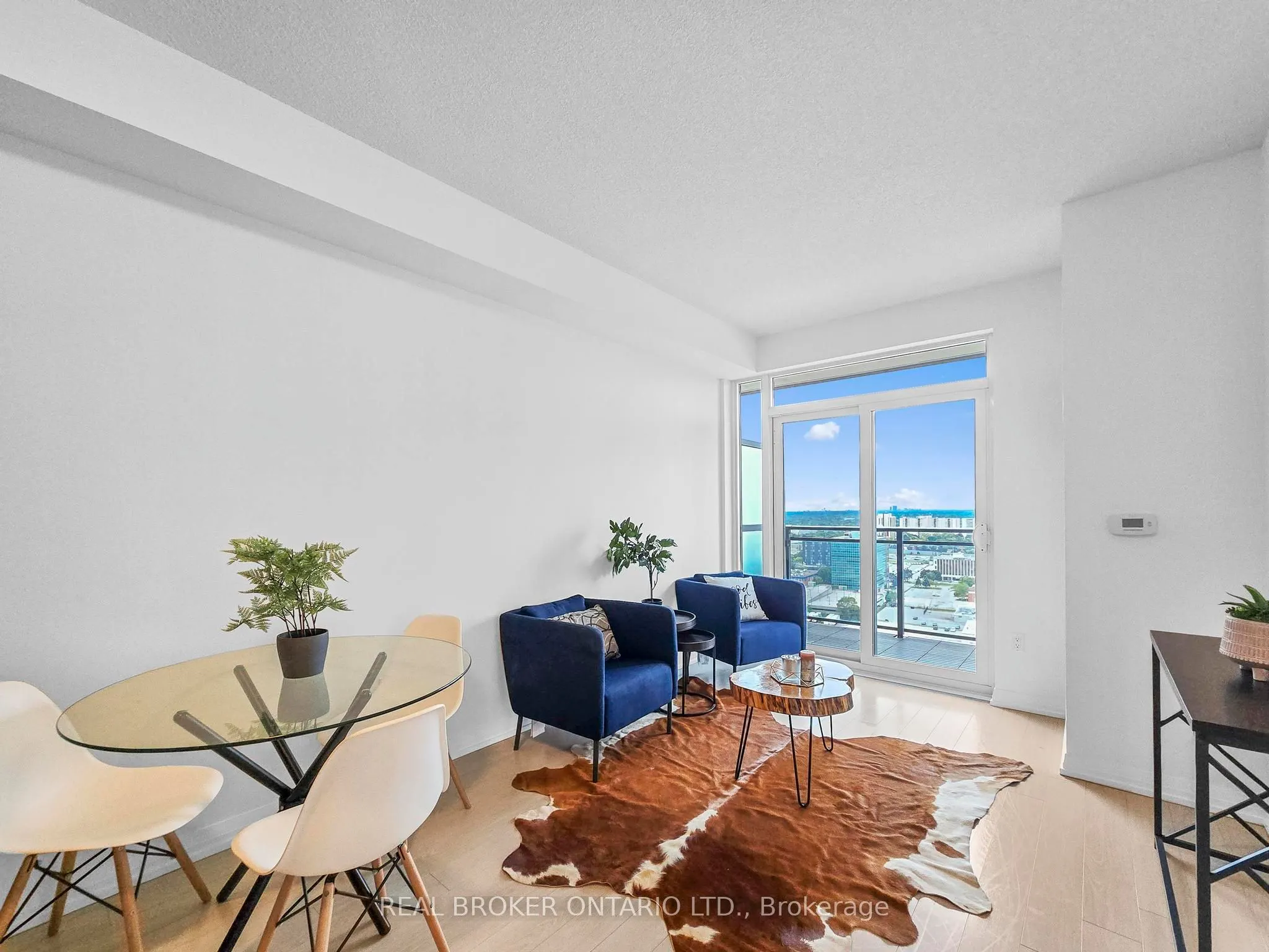 55 Ann O'reilly Road, #2210