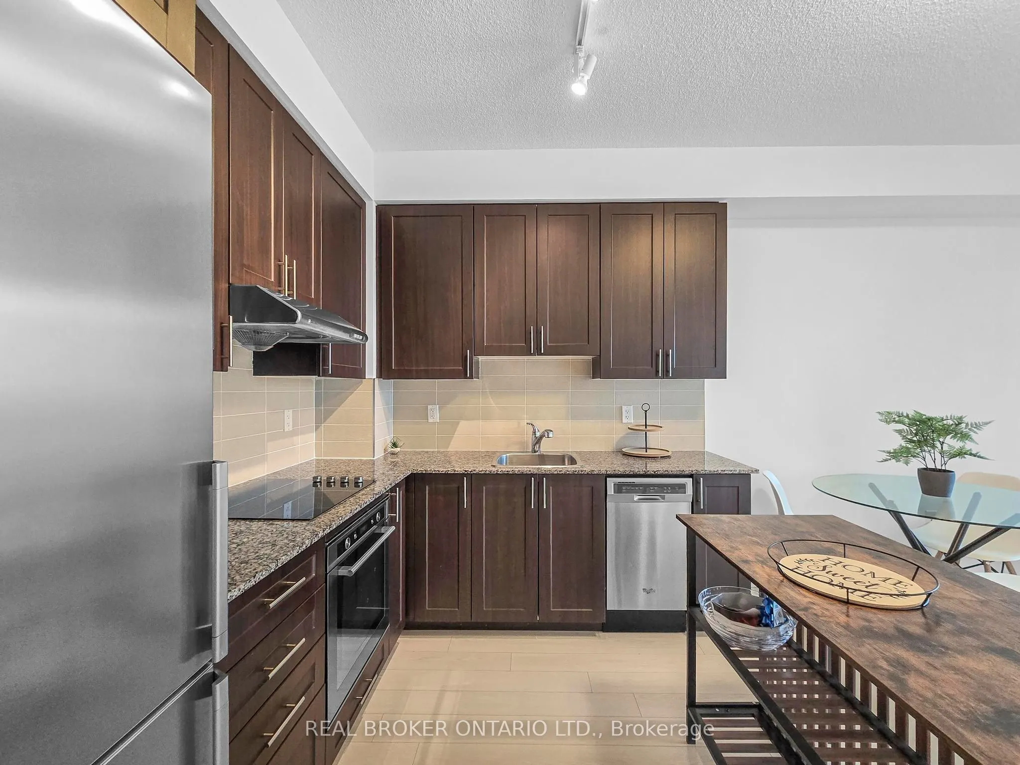 55 Ann O'reilly Road, #2210