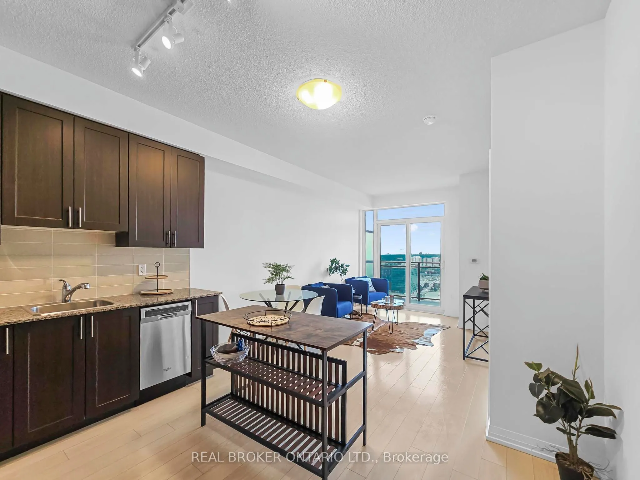 55 Ann O'reilly Road, #2210