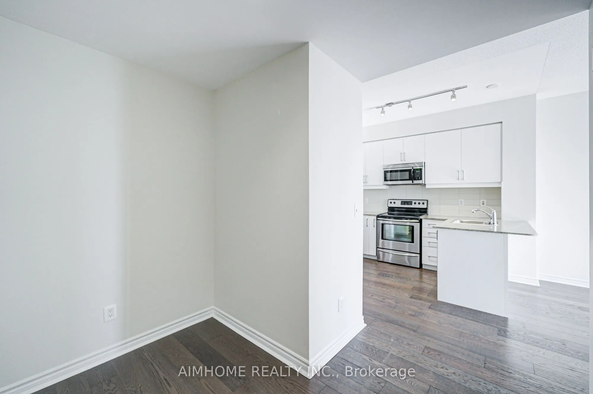 2885 Bayview Avenue, #1201