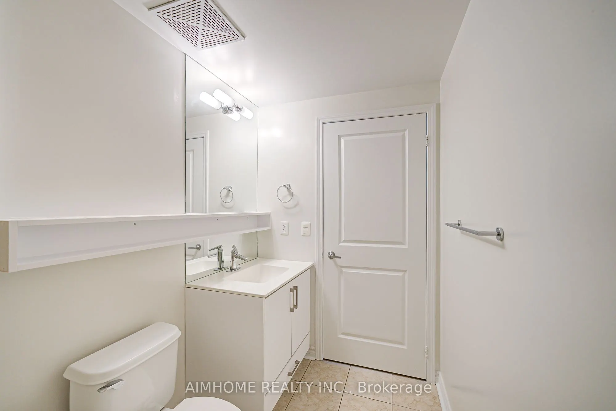 2885 Bayview Avenue, #1201