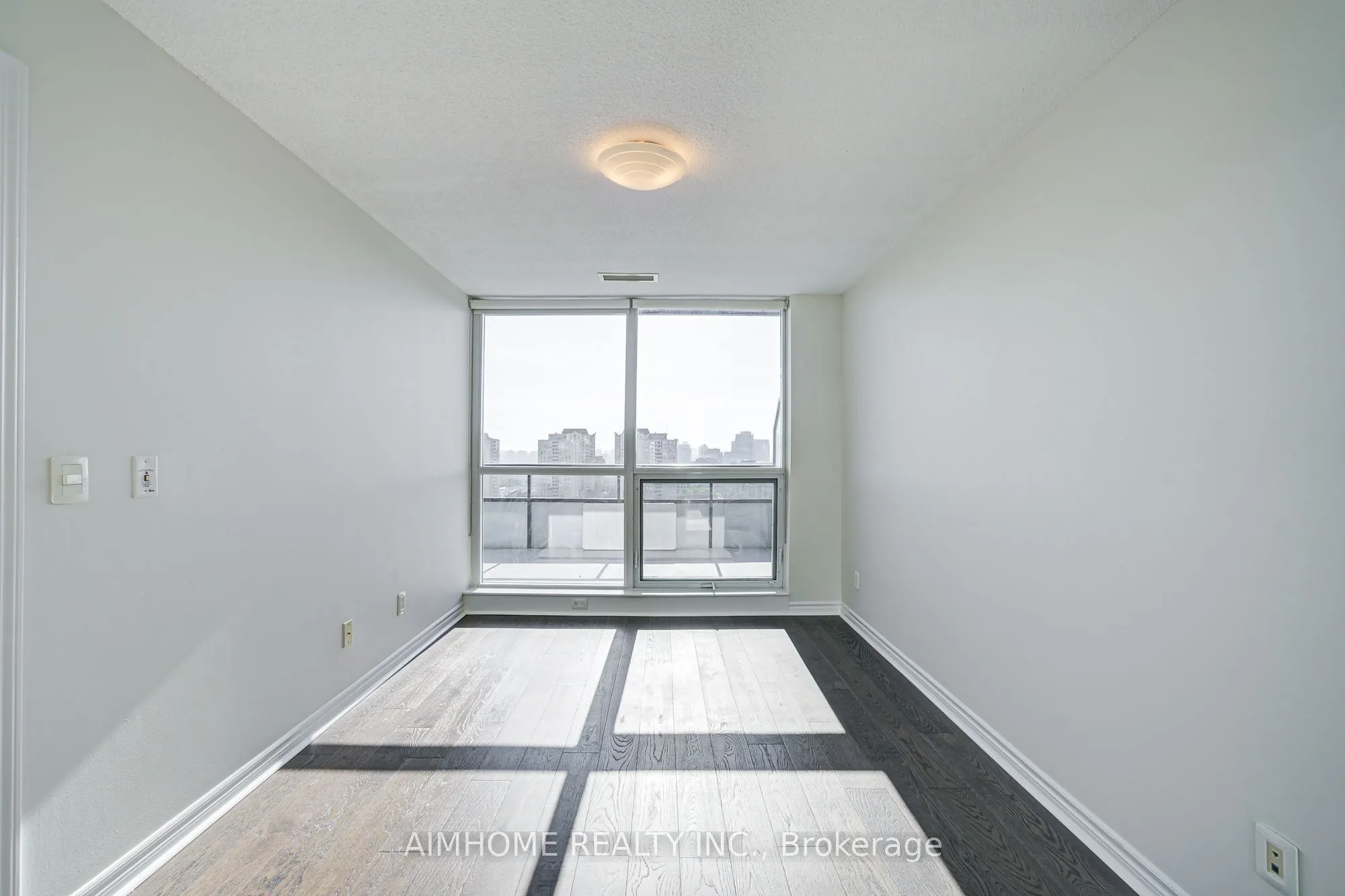 2885 Bayview Avenue, #1201