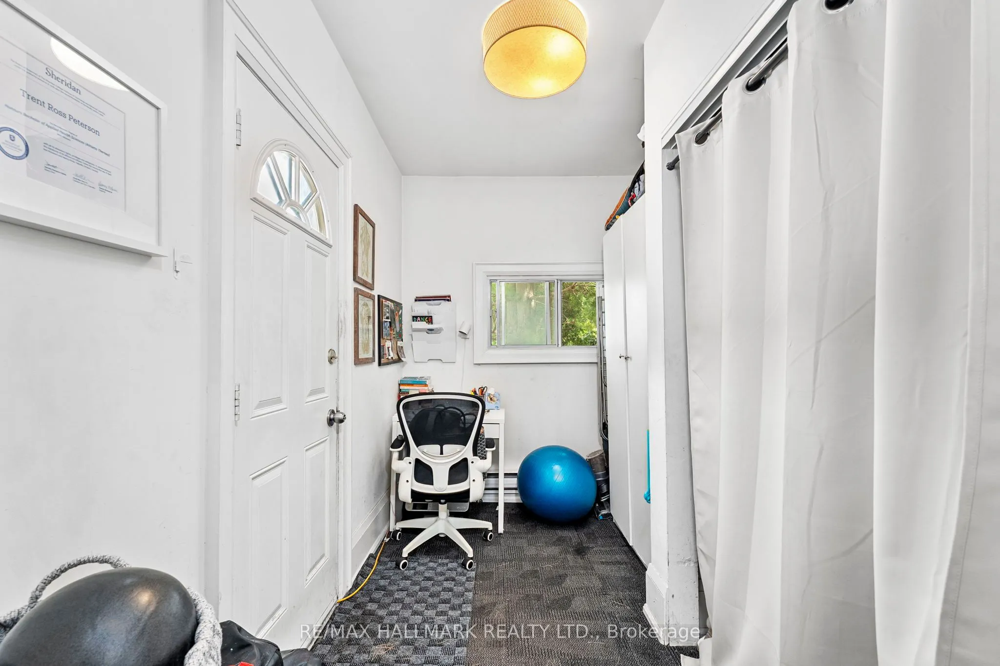 261 Ossington Avenue