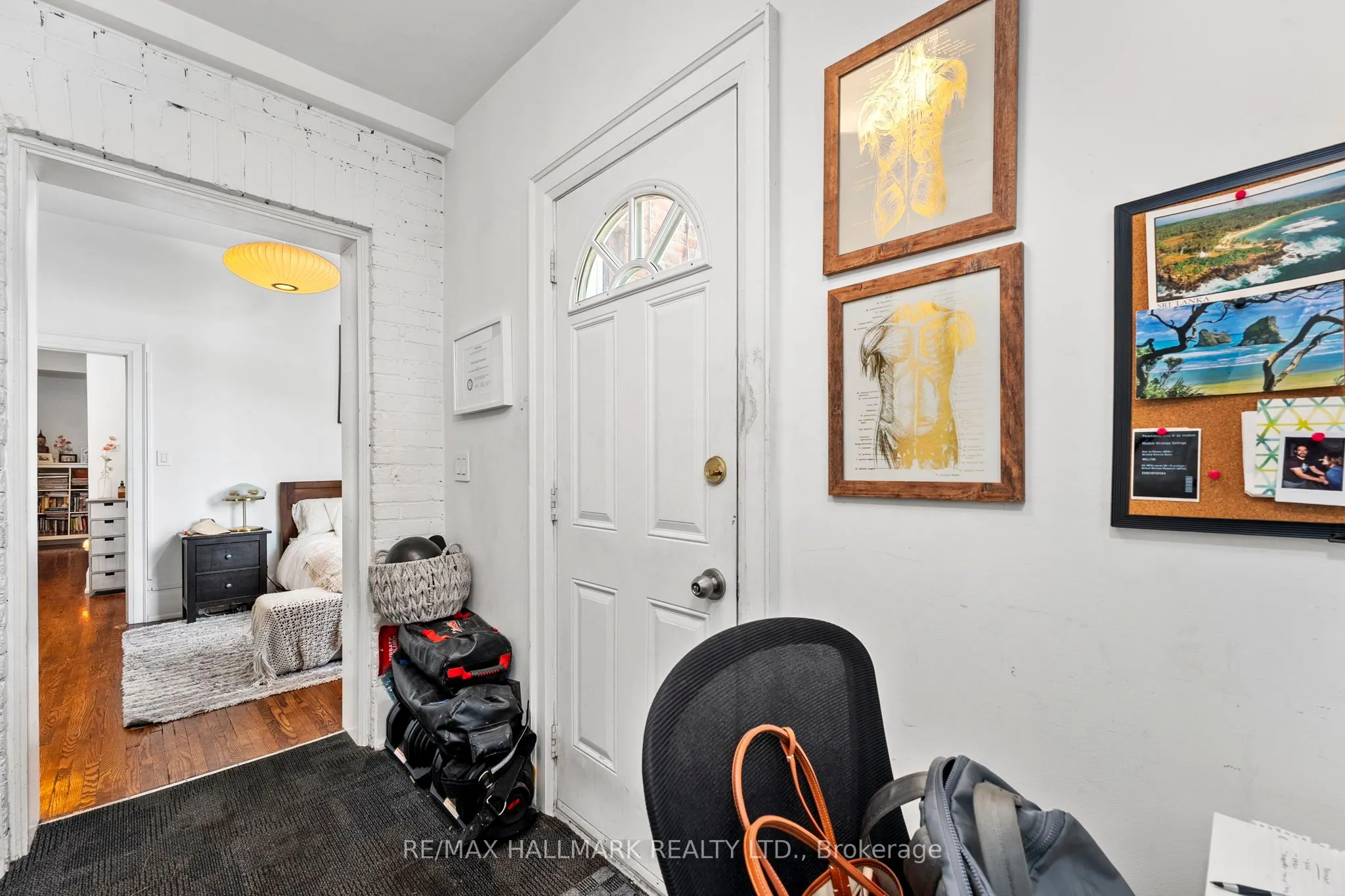 261 Ossington Avenue