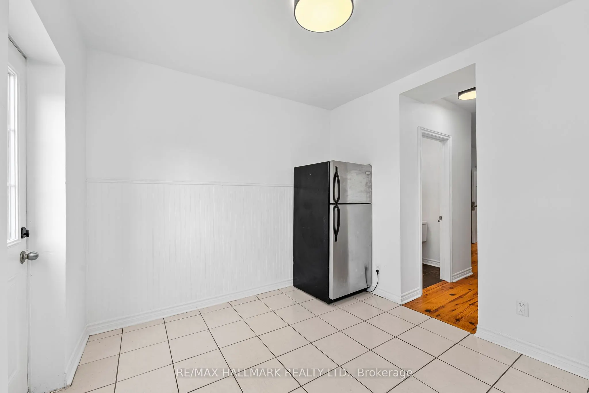 261 Ossington Avenue