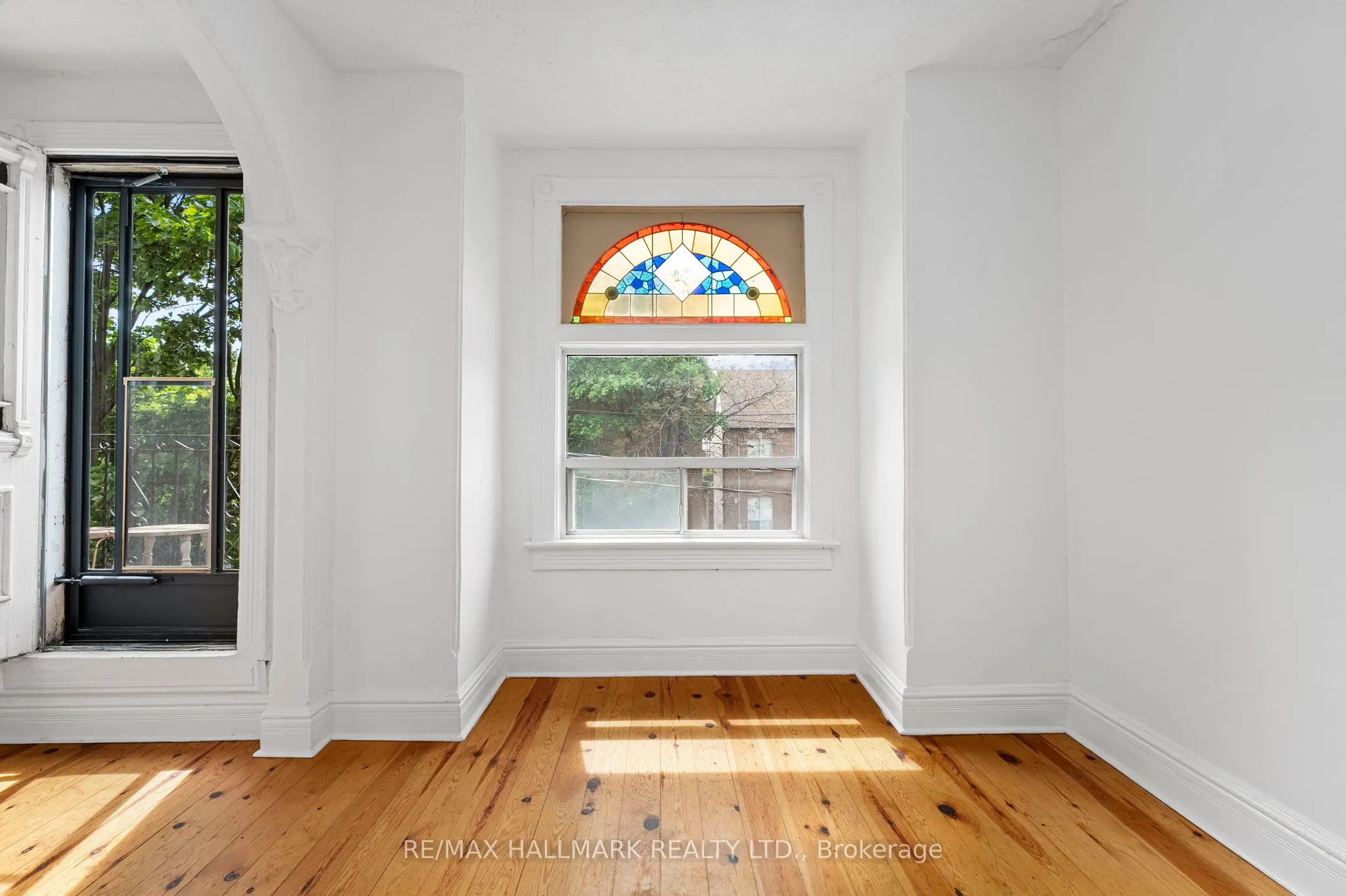 261 Ossington Avenue