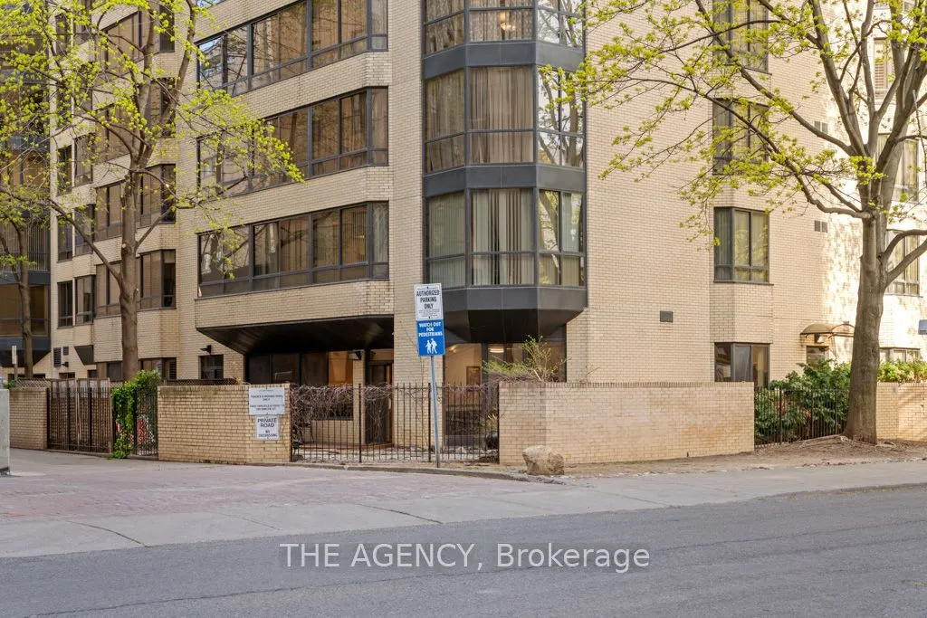 211 St Patrick Street, #107
