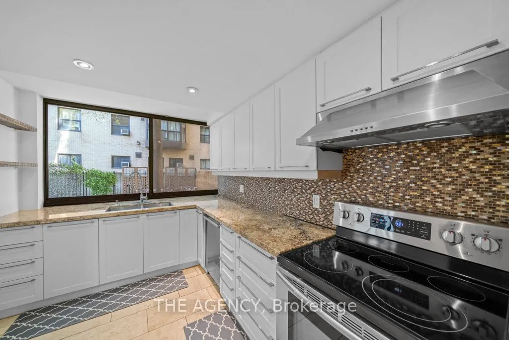 211 St Patrick Street, #107