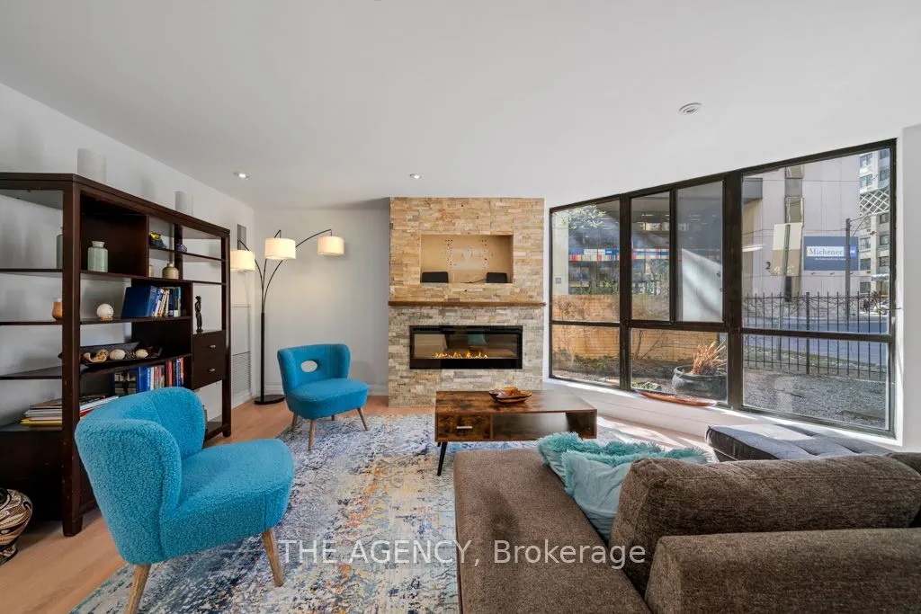 211 St Patrick Street, #107