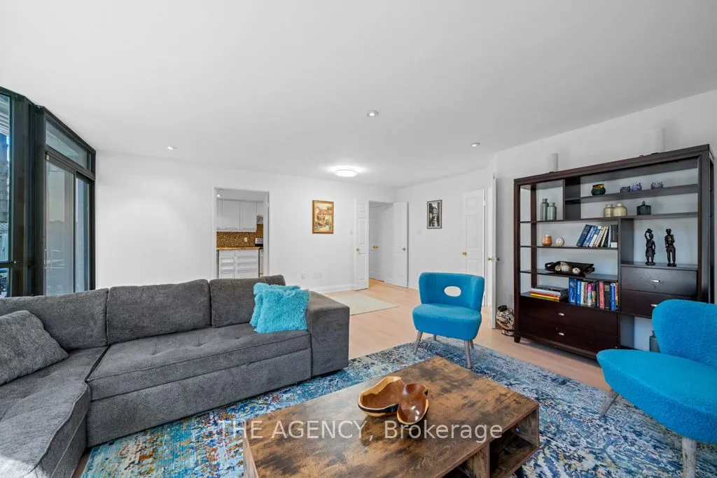 211 St Patrick Street, #107