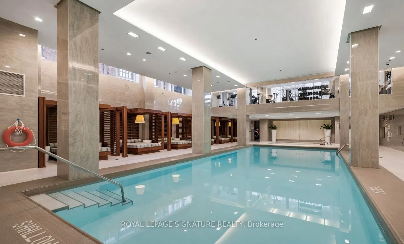 170 Avenue Road, #810
