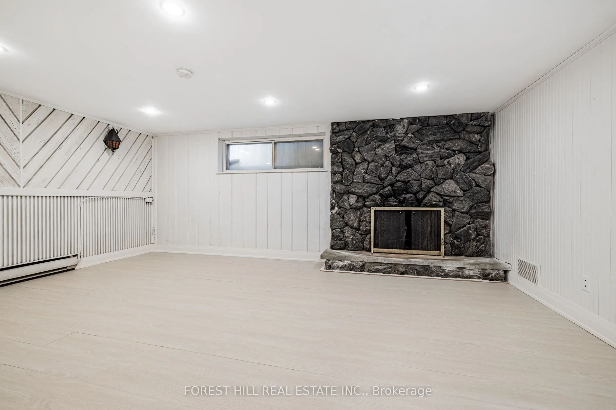 11 Greenbriar Road, #BSMT