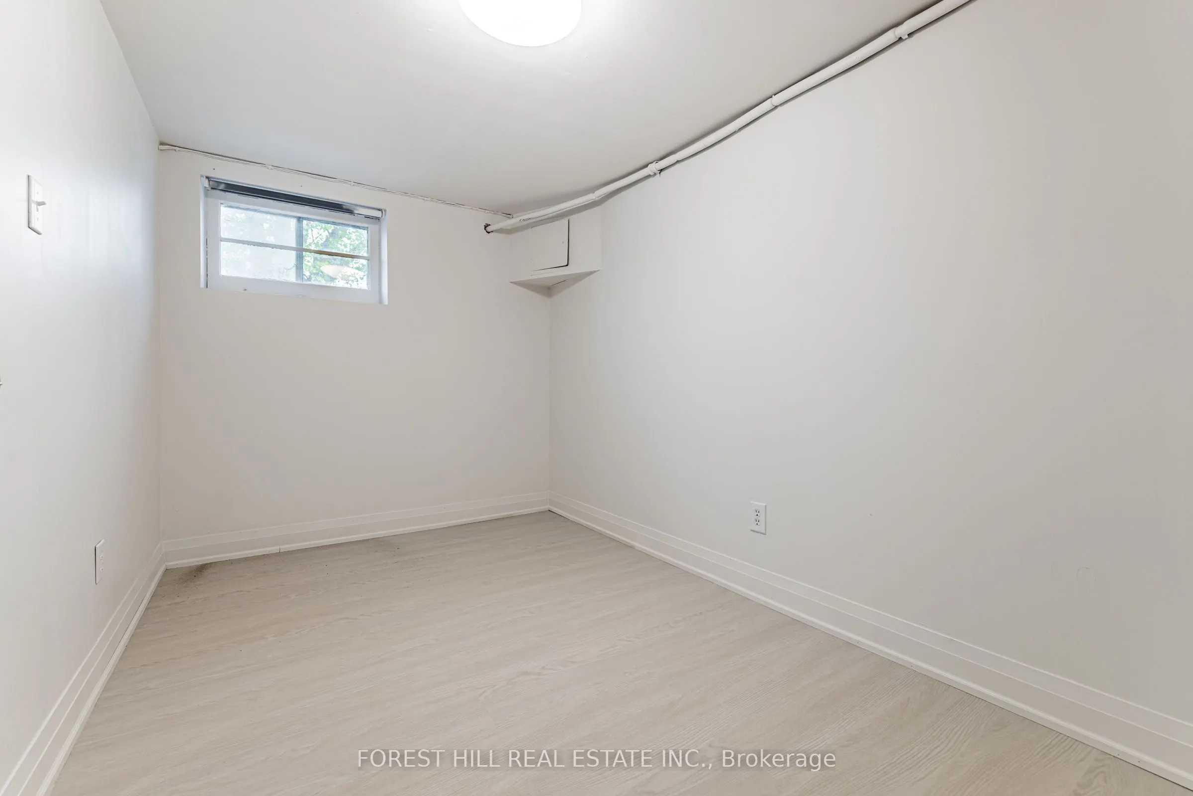 11 Greenbriar Road, #BSMT