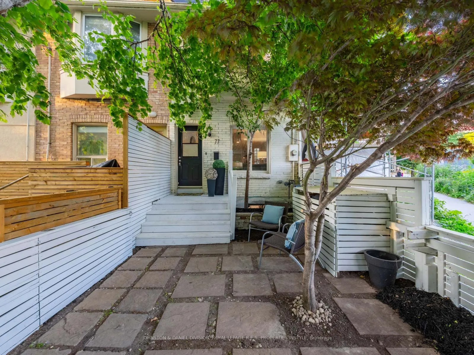 77 Walnut Avenue