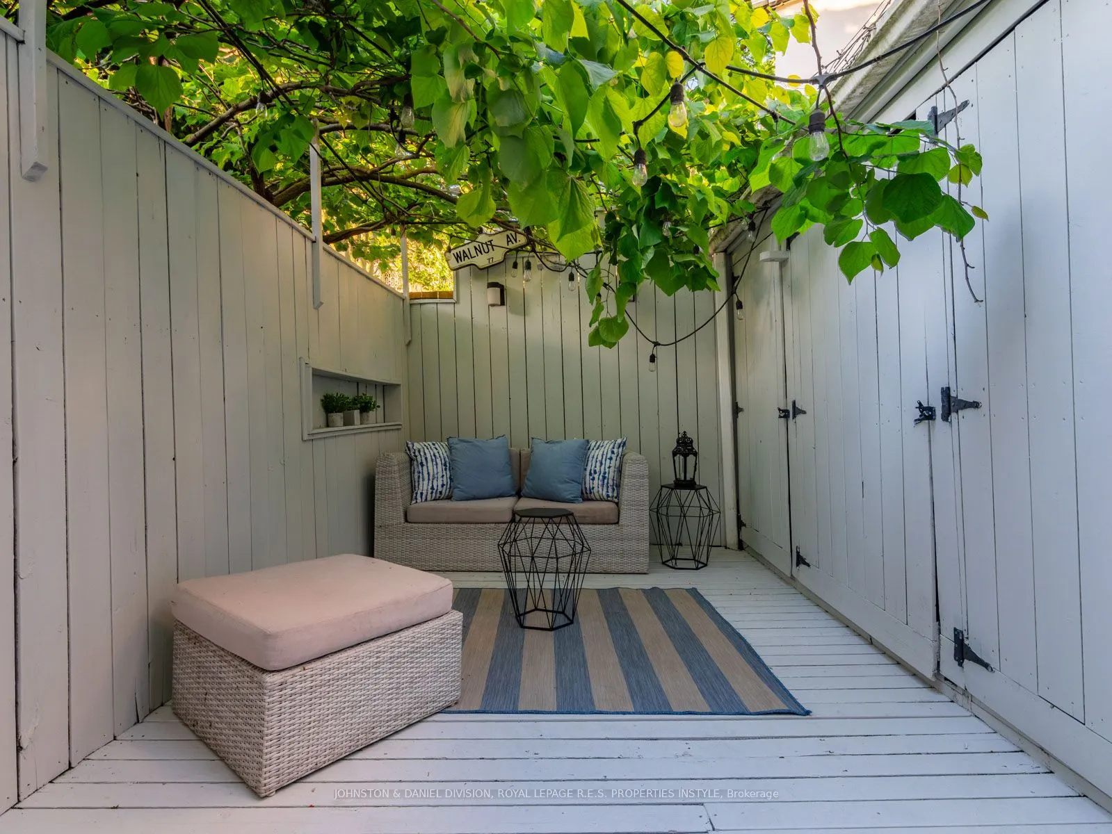 77 Walnut Avenue
