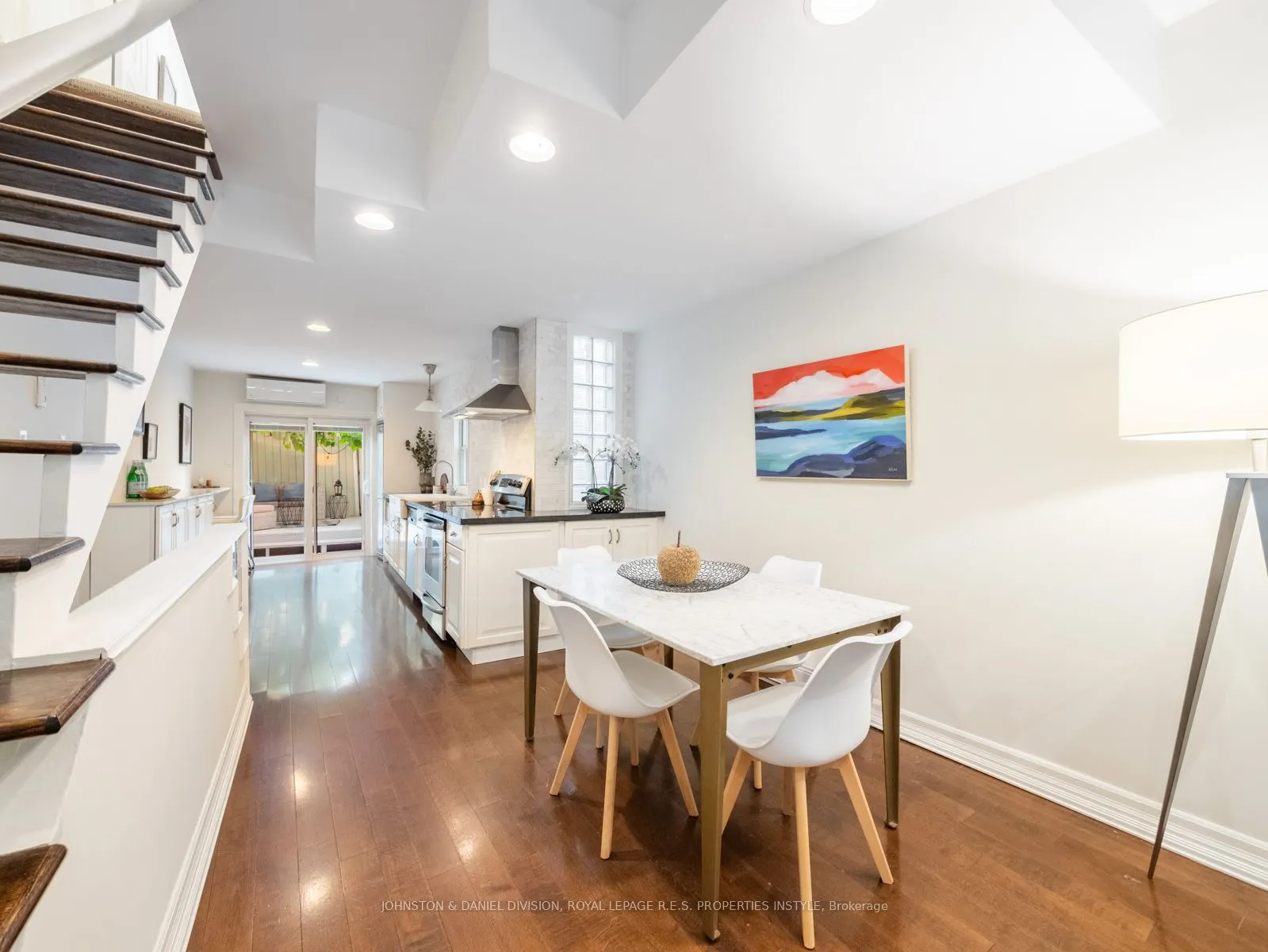 77 Walnut Avenue