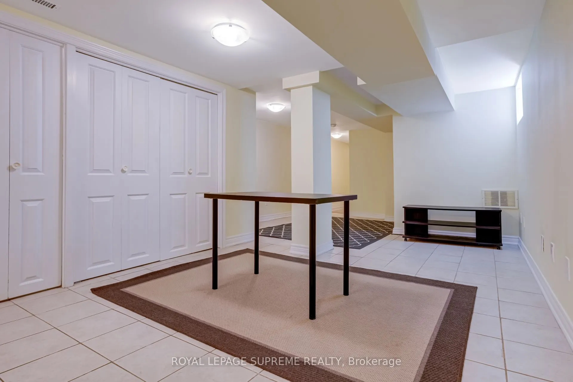 66 Kenwood Avenue, #Lower