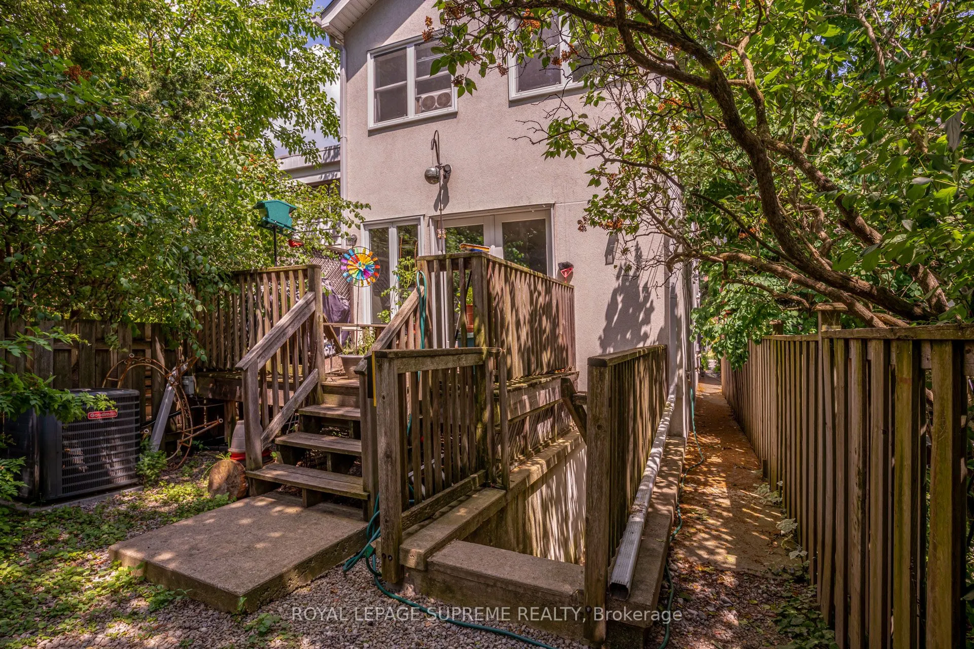 66 Kenwood Avenue, #Lower