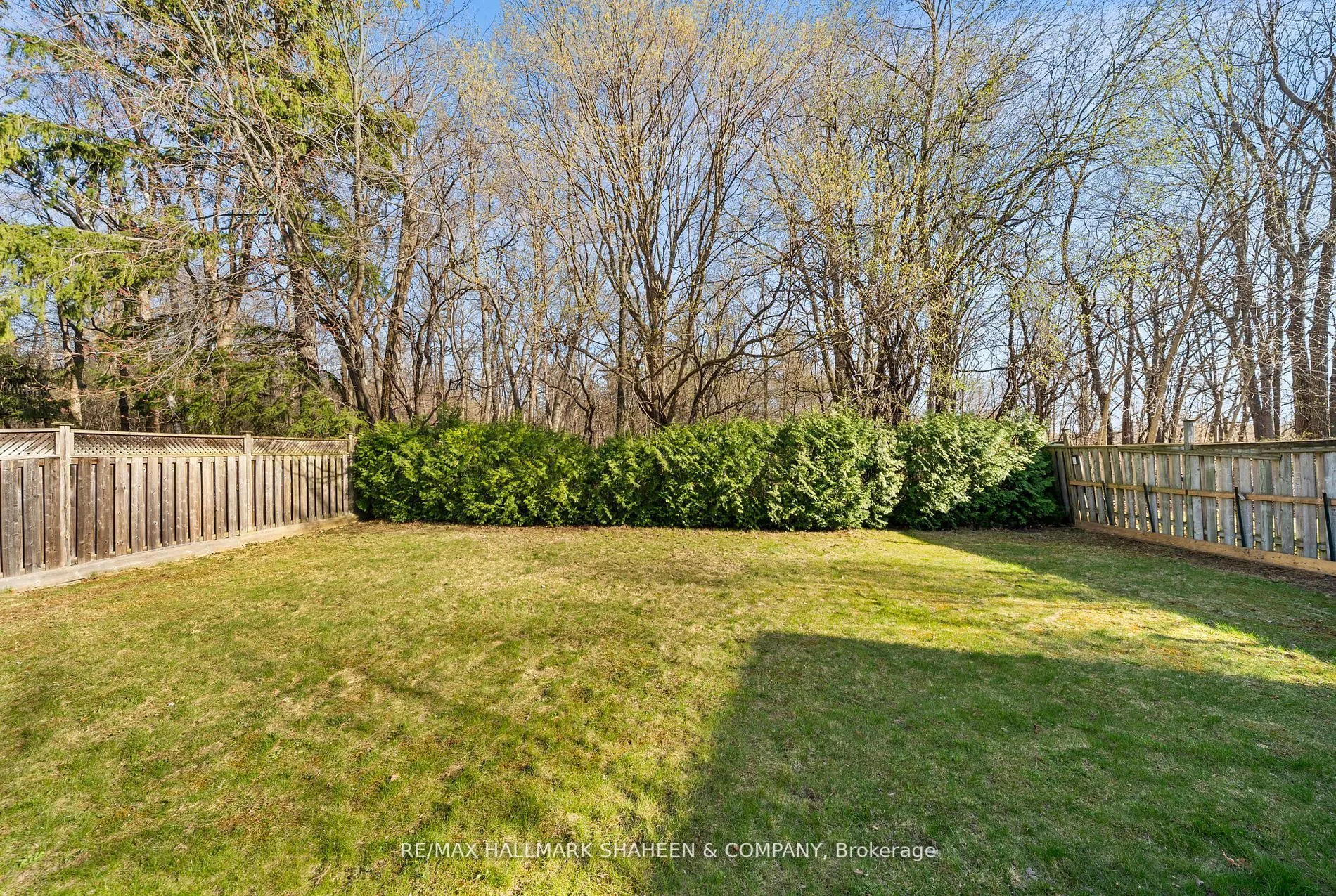 27 Christine Crescent