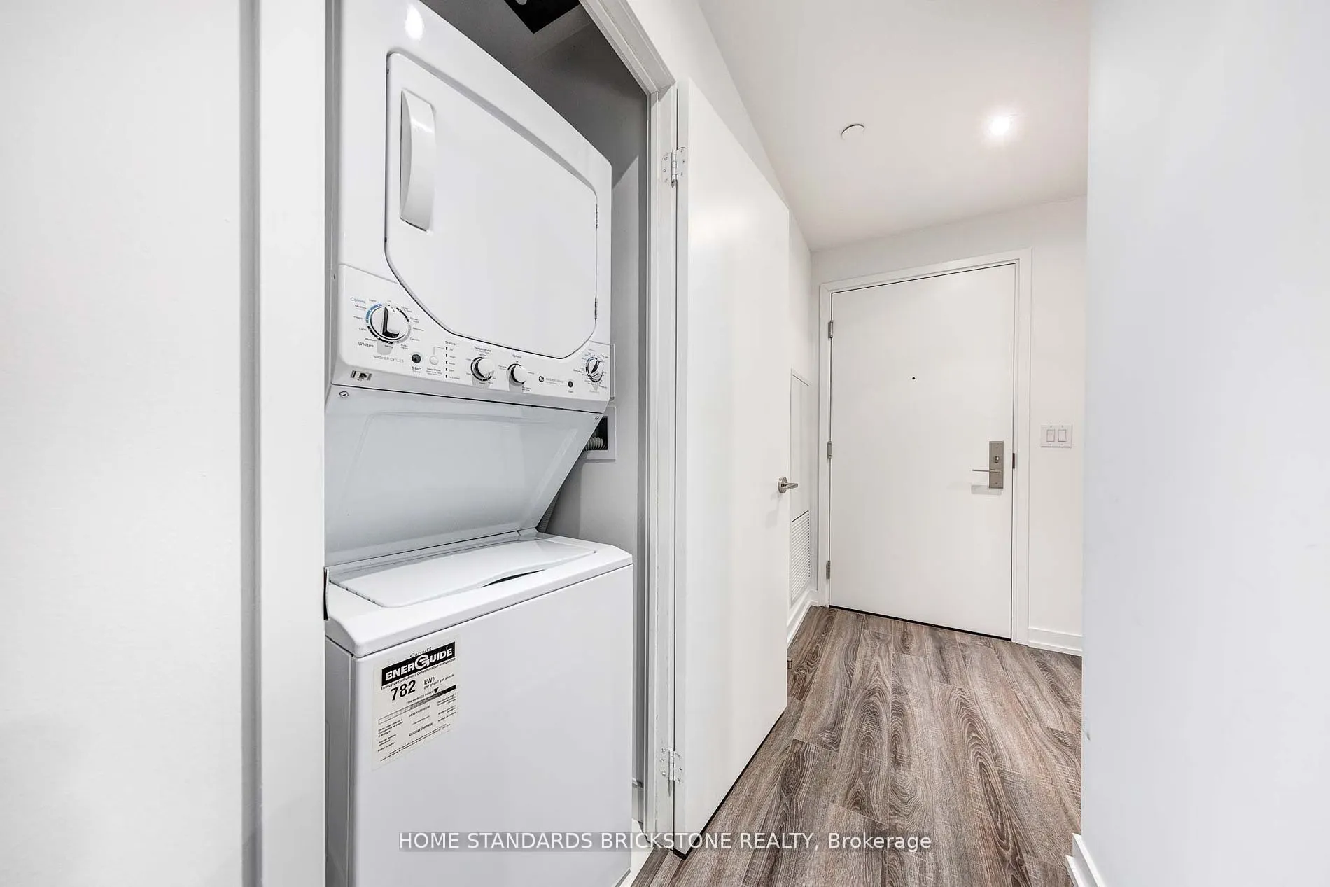 20 Edward Street, #510