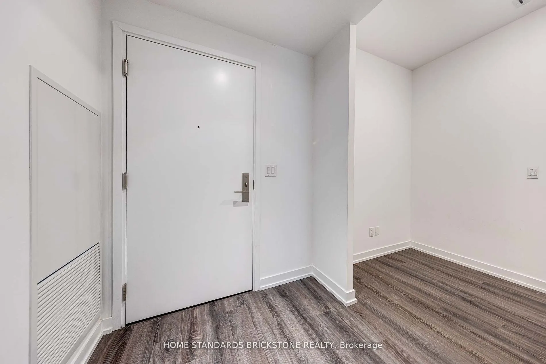 20 Edward Street, #510