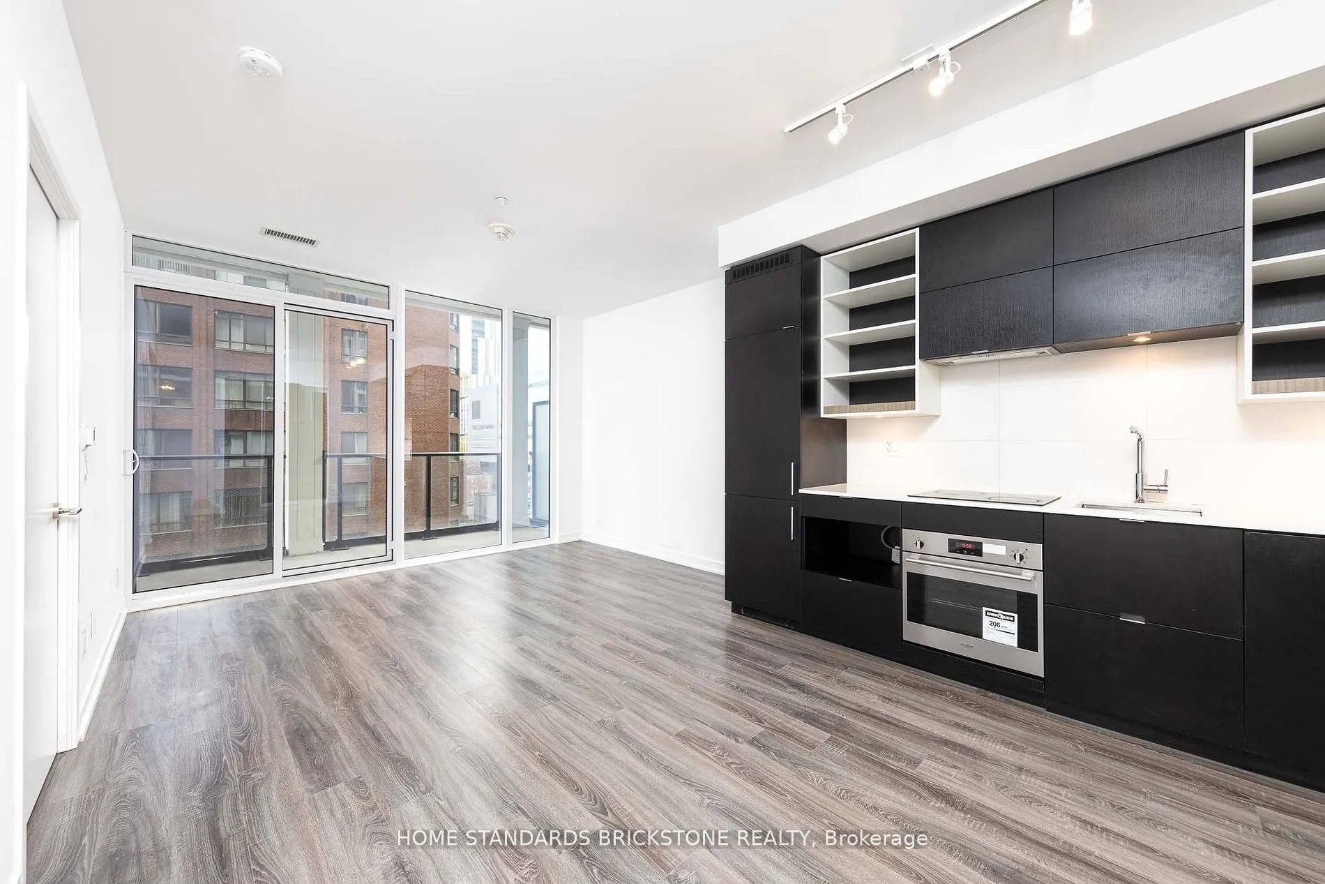 20 Edward Street, #510