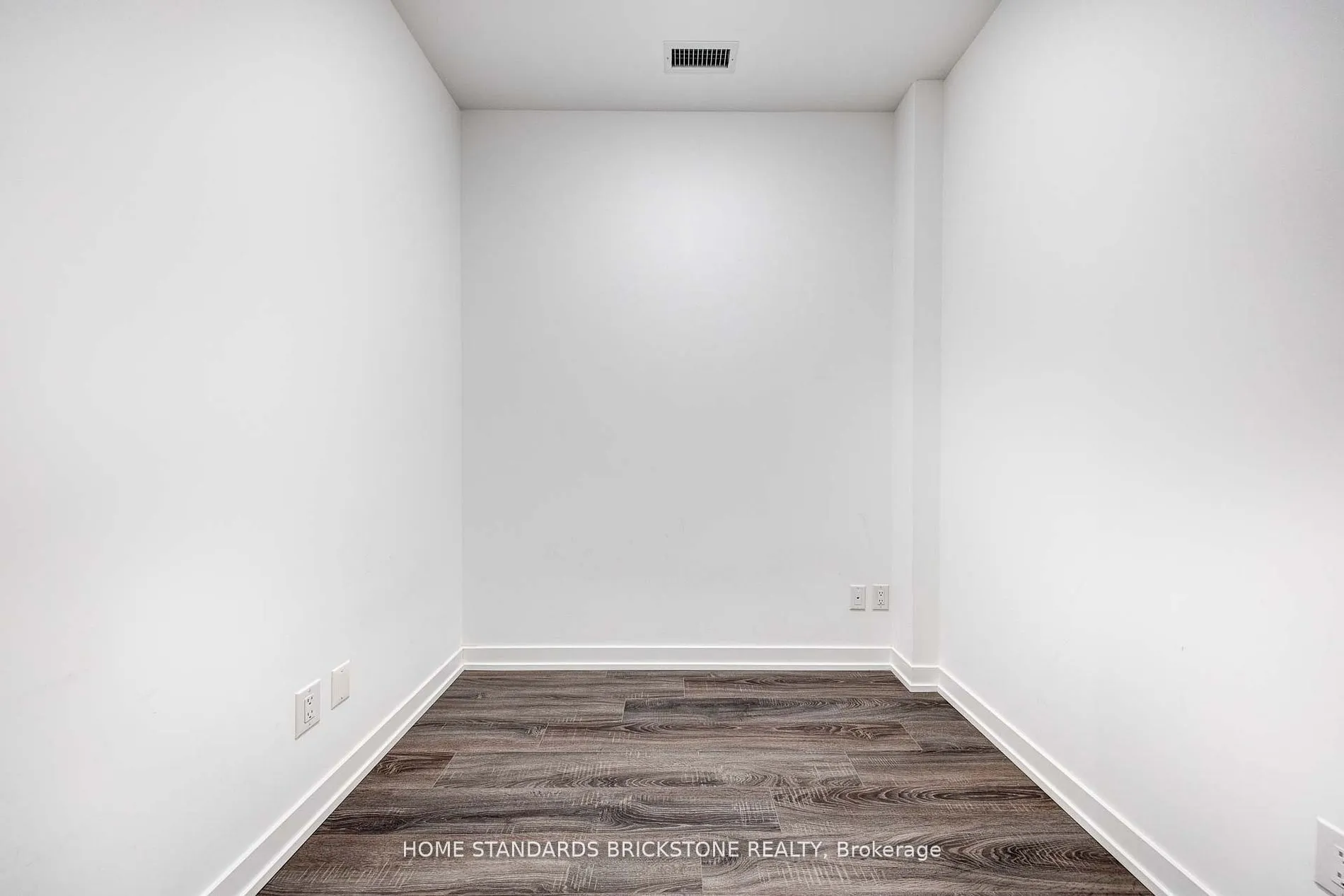 20 Edward Street, #510