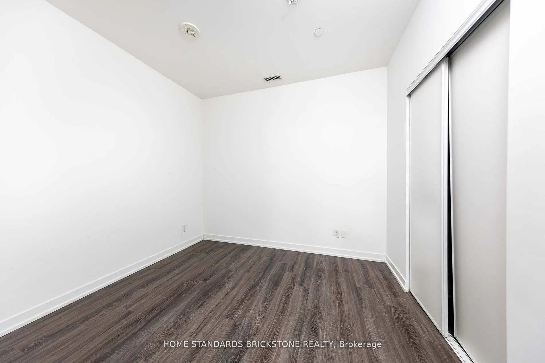 20 Edward Street, #510