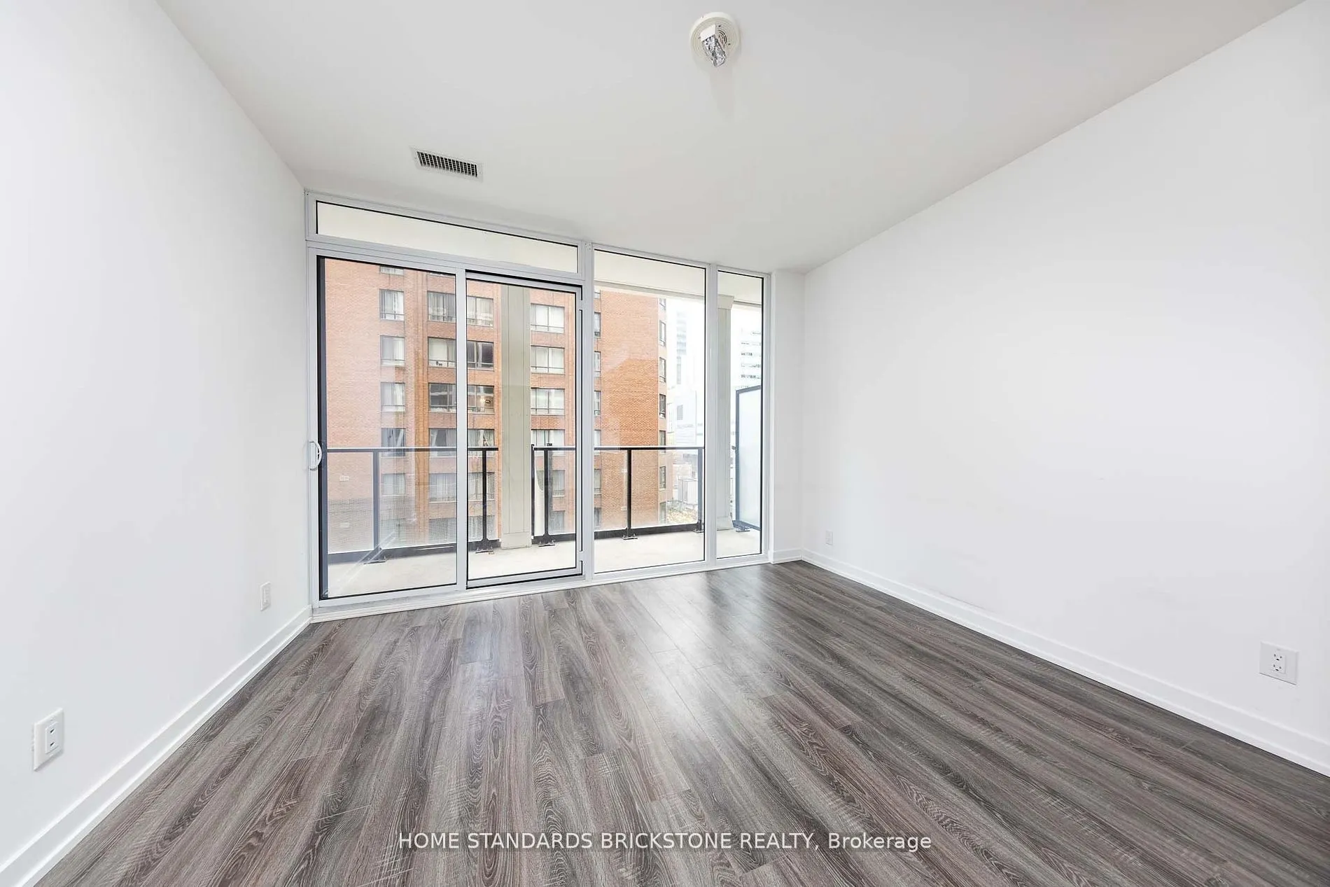 20 Edward Street, #510
