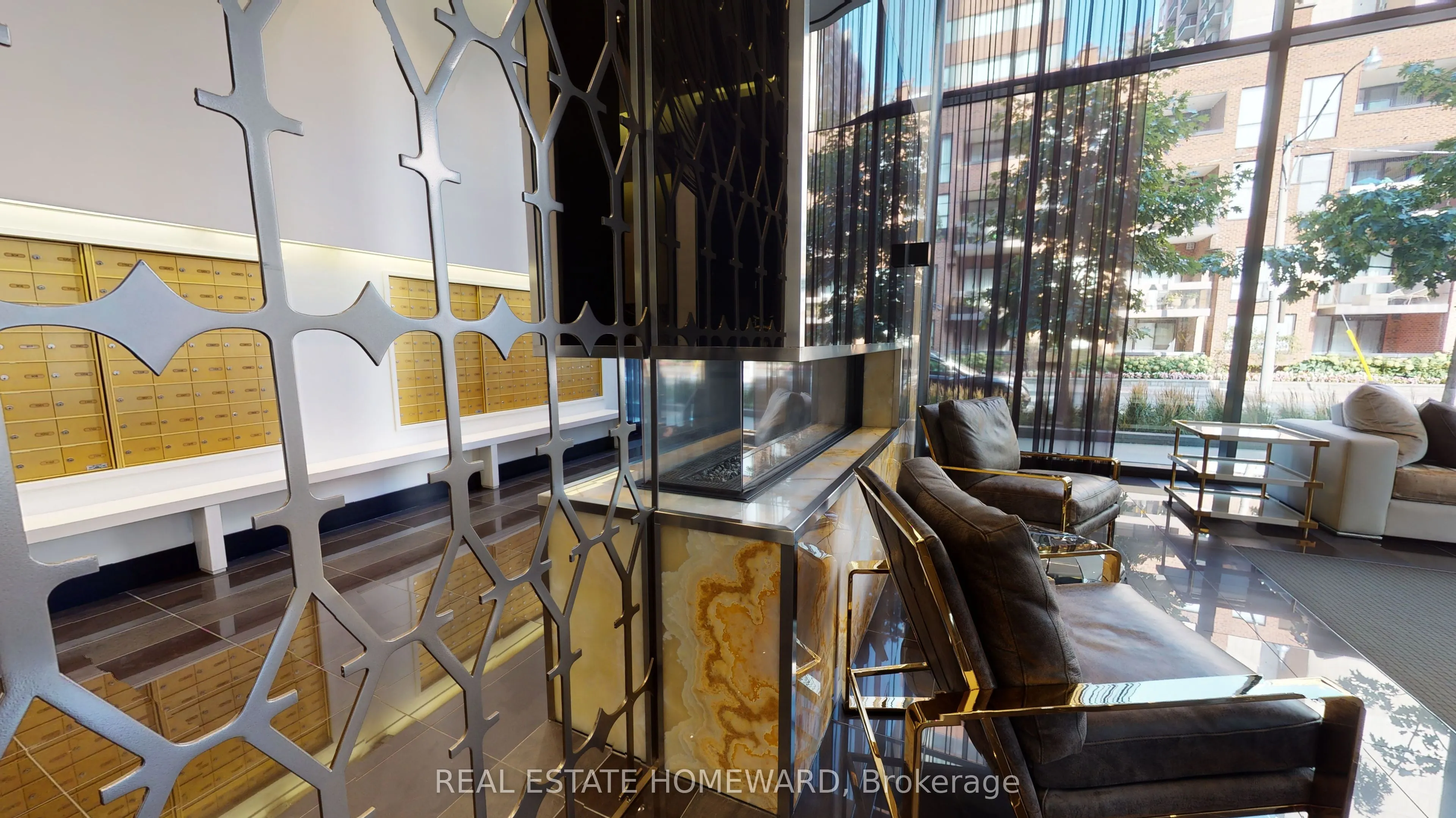 32 Davenport Road, #1401