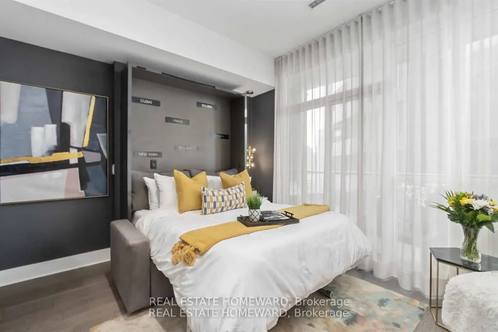 32 Davenport Road, #1401