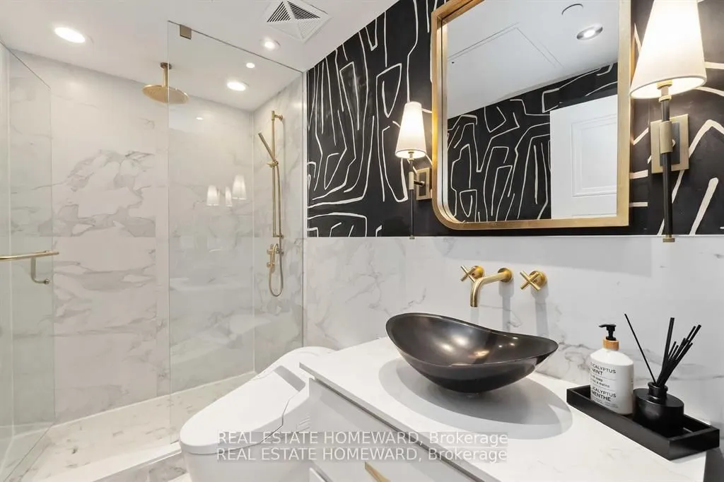 32 Davenport Road, #1401