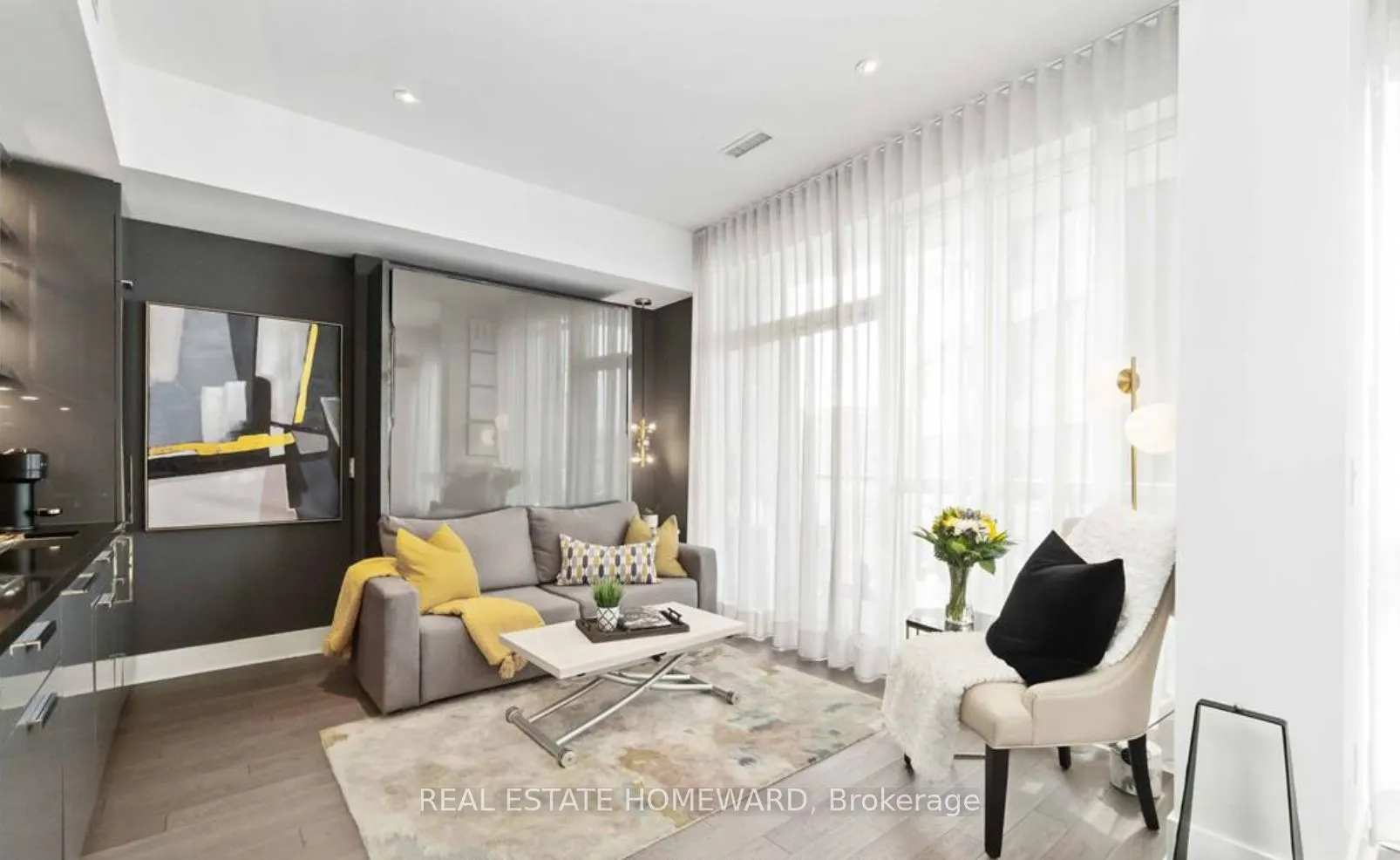 32 Davenport Road, #1401