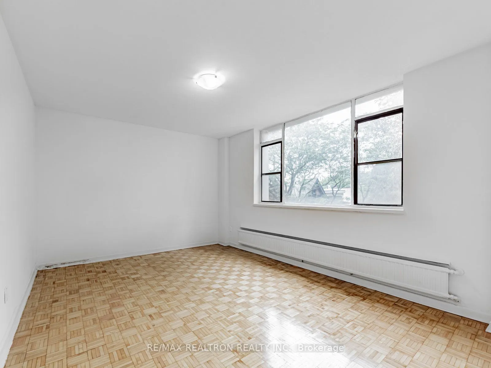 25 Bedford Road, #106