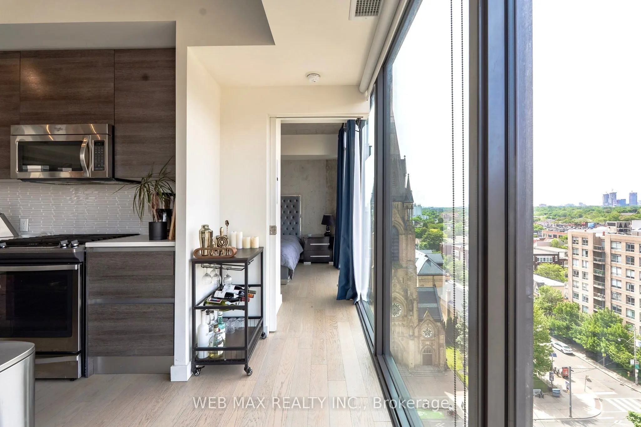 111 Bathurst Street, #1005