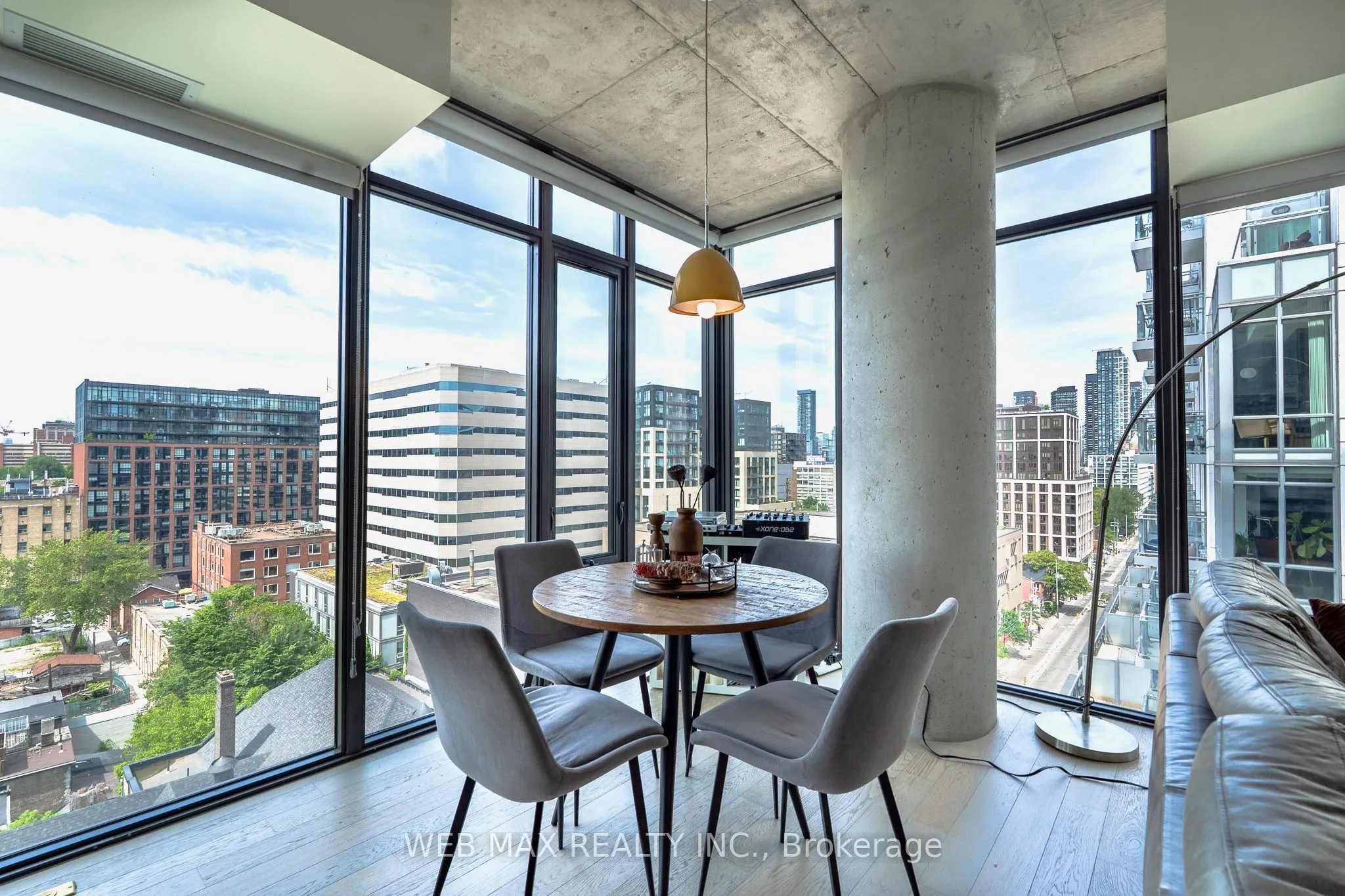 111 Bathurst Street, #1005