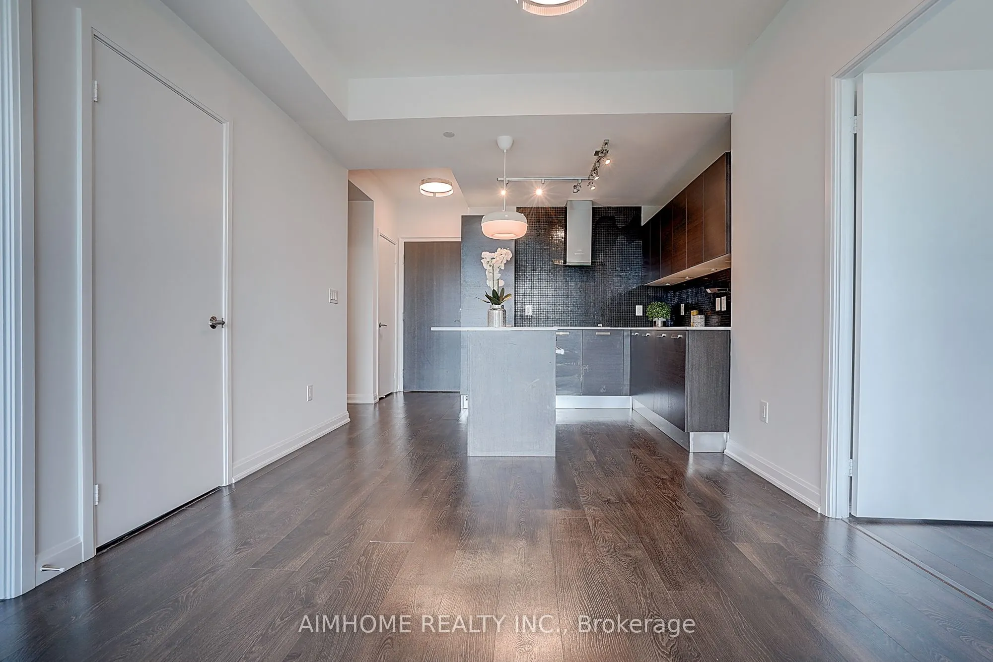 11 Bogert Avenue, #606