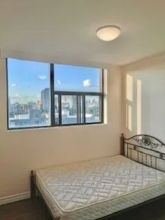 519 Dundas Street W, #1001