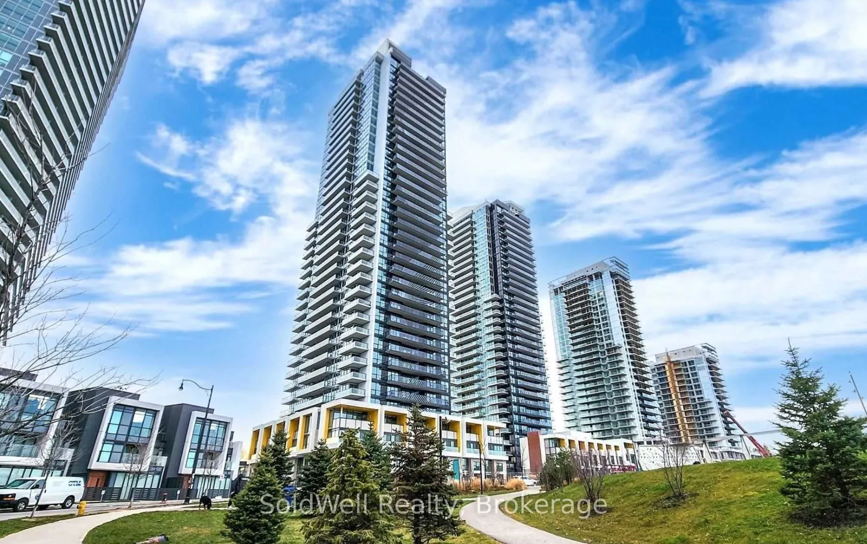 25 Mcmahon Drive, #1603