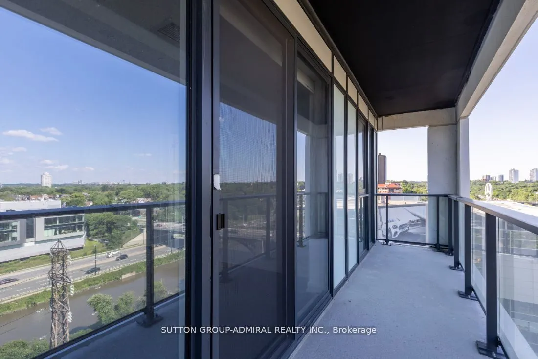 5 Defries Street, #801