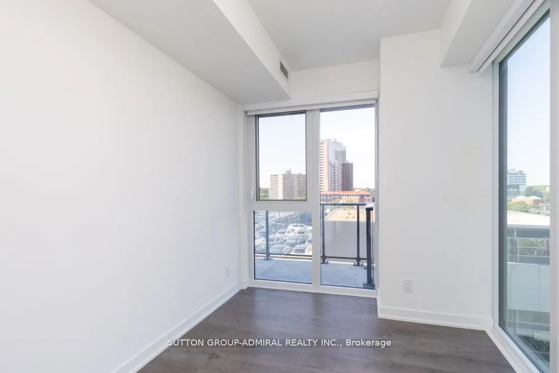 5 Defries Street, #801