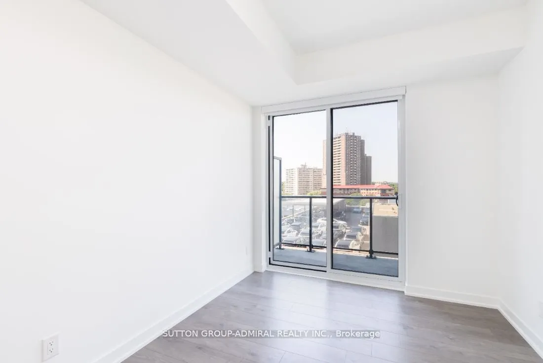 5 Defries Street, #801